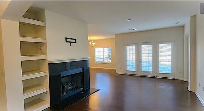 Building Photo - 6815 Kinsale Ln