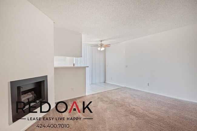 Building Photo - 8309 Cedros Ave