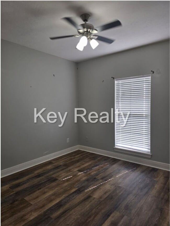 Building Photo - 6140 Rachelle Dr