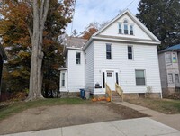 Building Photo - 473 Walnut St