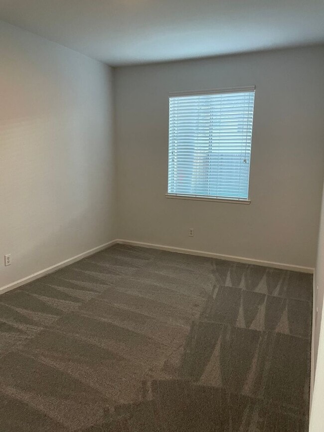 Building Photo - LARGE TWO STORY HOME IN ROCKLIN WITH 4 BEDROOM PLUS DEN & BONUS ROOM