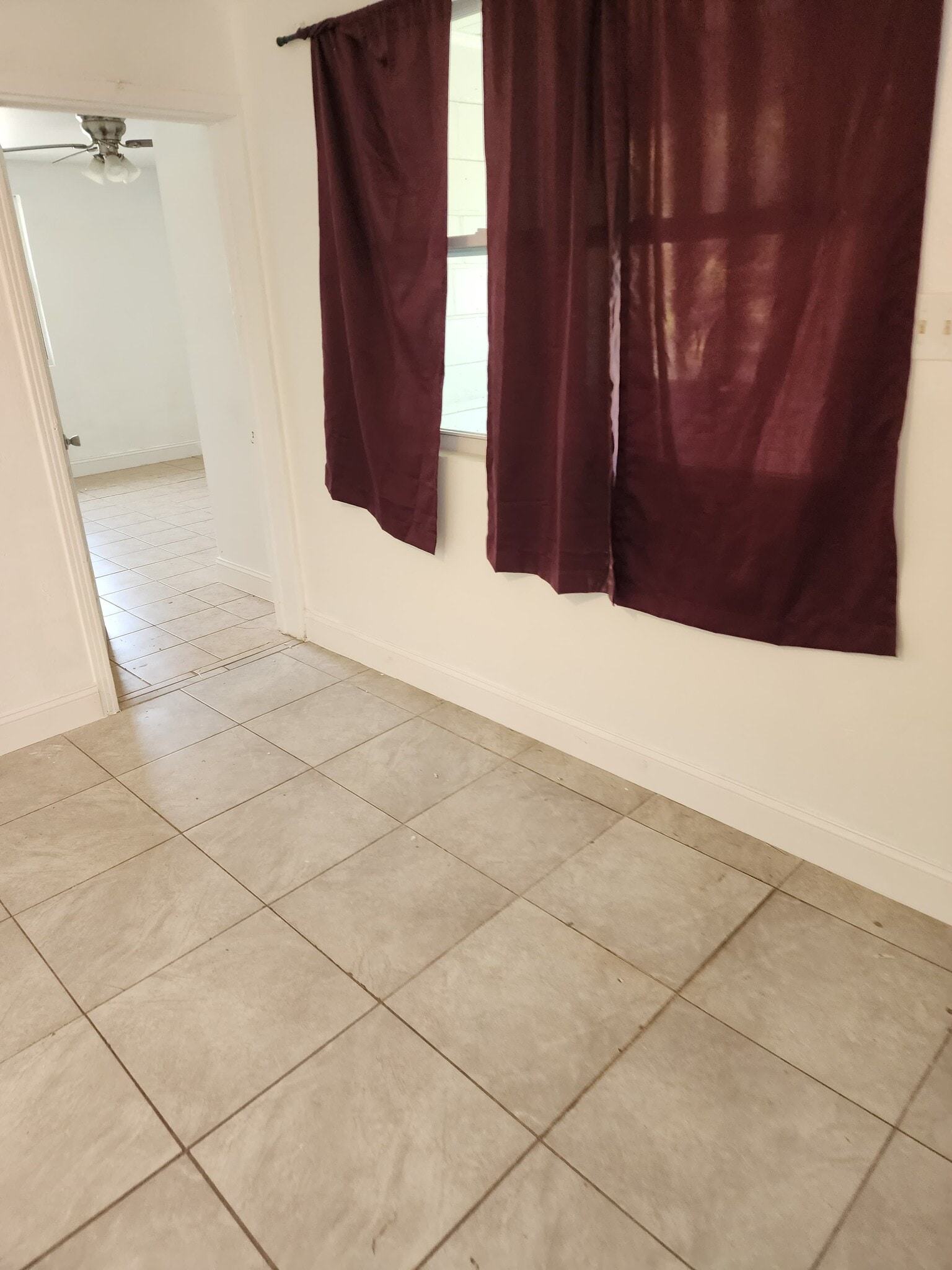 Building Photo - 25445 Shore Dr