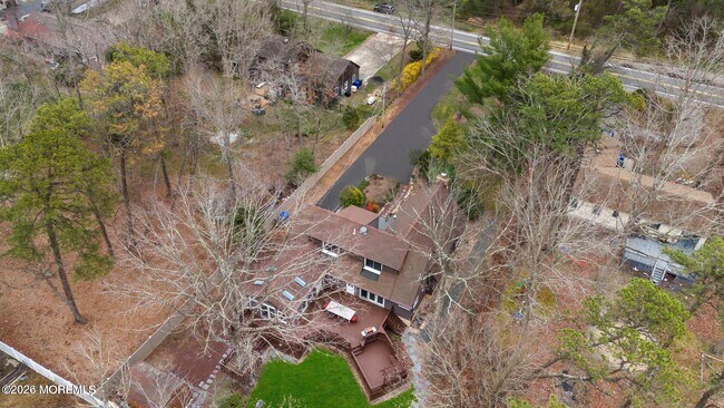 Building Photo - 1244 Whitesville Rd