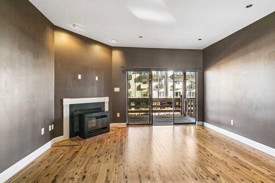 Building Photo - 8654 Pontchartrain Blvd