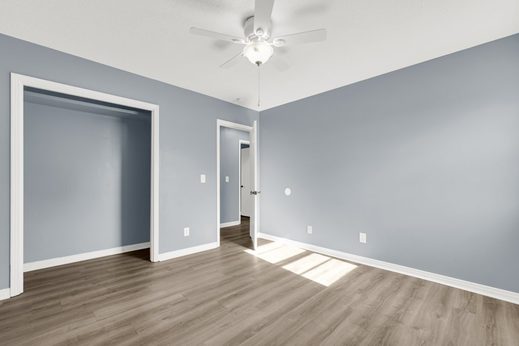 Building Photo - 415 Forrest Ct