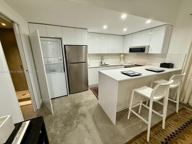 Building Photo - 3596 Main Hwy