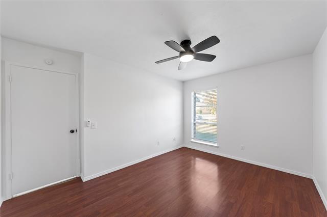 Building Photo - 3722 Hillsdale Ln