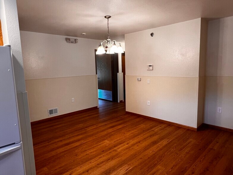 Dining room - 4307 Kennedy Dr