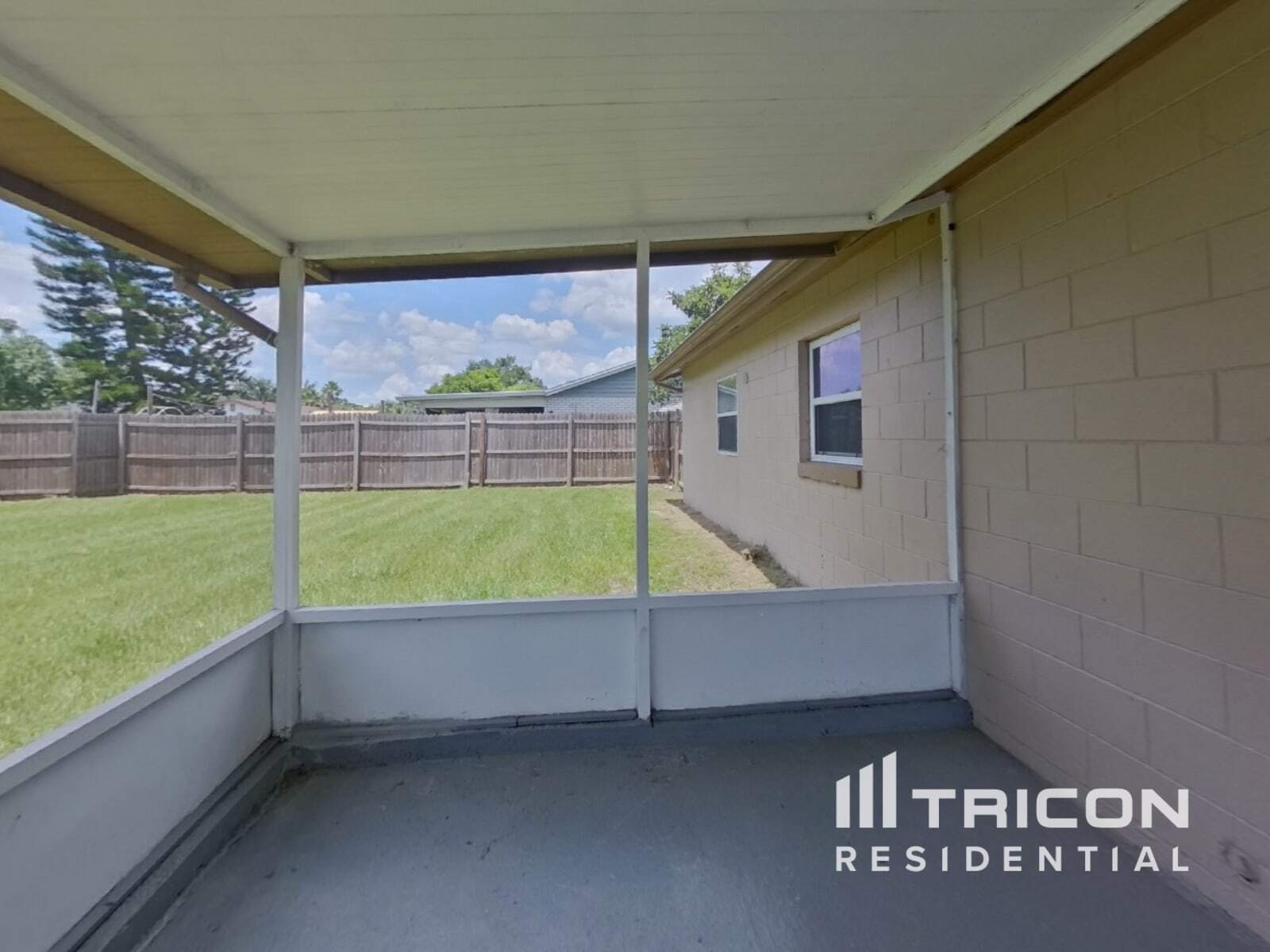 Building Photo - 152 Mante Dr