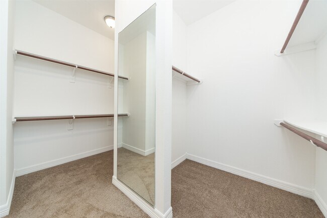 Building Photo - 5115 Kenton Pl Ln