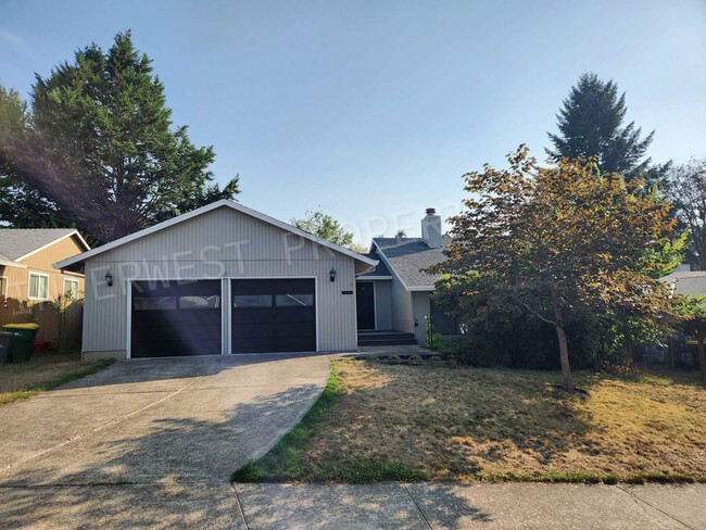 Primary Photo - 3 bd 2ba Ranch Style Home with Deck, Fence...