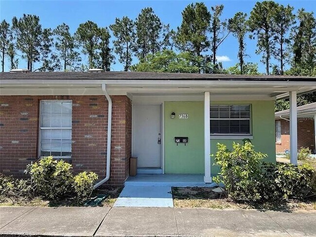 Primary Photo - Nice homes