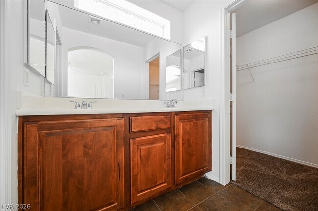 Building Photo - 9996 Alder Springs Ct