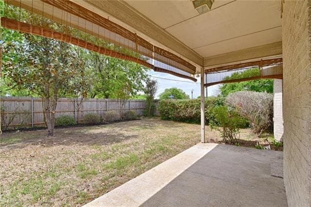 Building Photo - 502 Wild Springs Dr