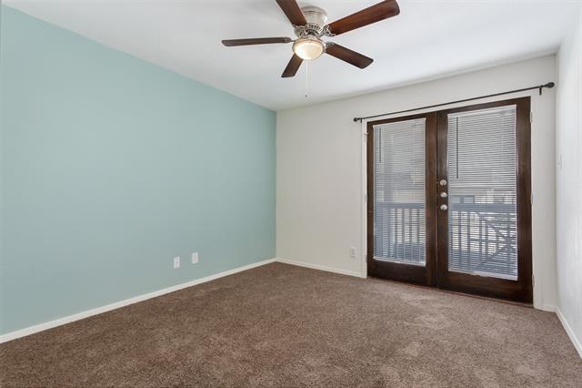 Building Photo - 5904 Sandhurst Ln