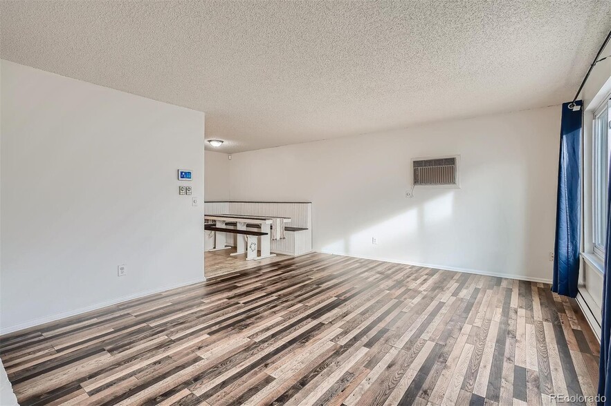 Living Room (1st floor) - 1828 S Ammons St