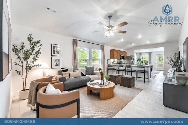 Building Photo - Beautiful 4-Bedroom Home in Siloam Springs