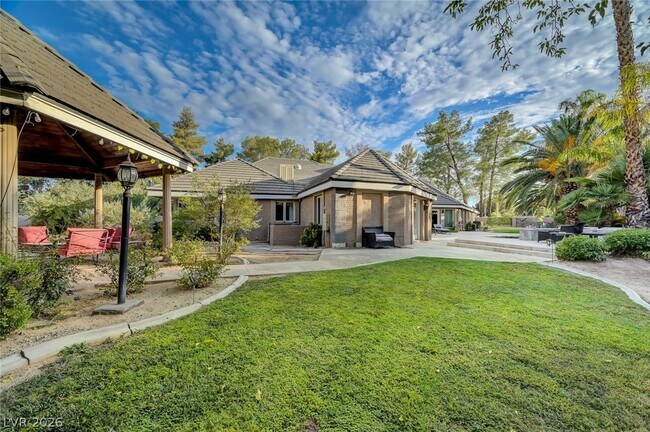 Building Photo - 7258 Loma Alta Cir