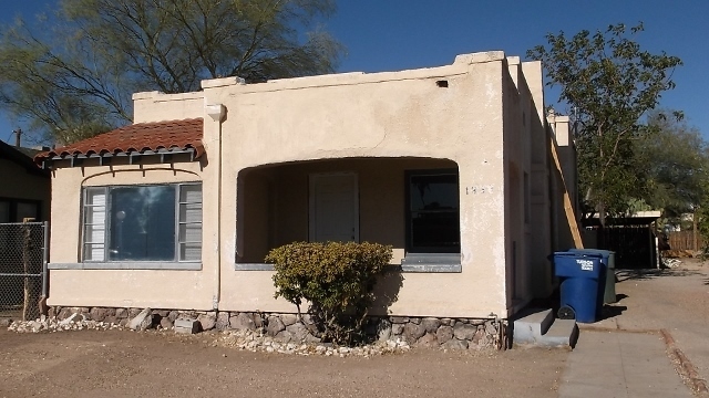 Primary Photo - Charming Bungalow