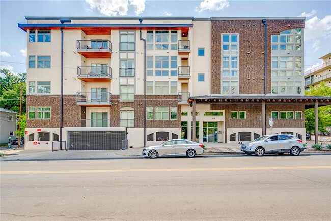 Building Photo - 908 Nueces St