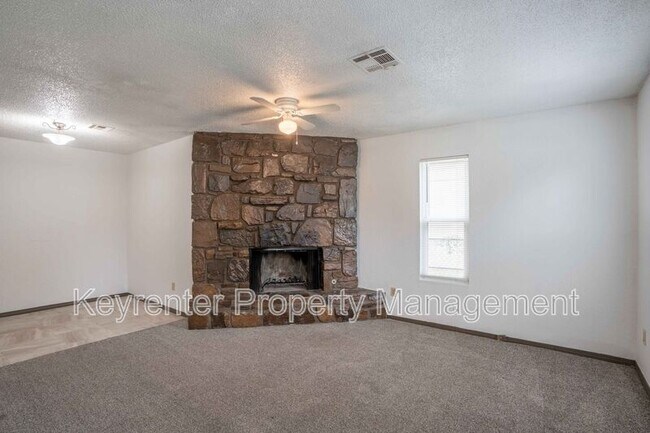 Building Photo - 4229 S 35th W Ave