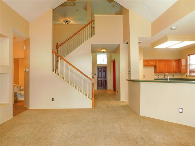 Building Photo - 2724 Hereford Rd