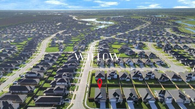 Building Photo - Spacious 4-Bedroom Home in a GREAT Community!