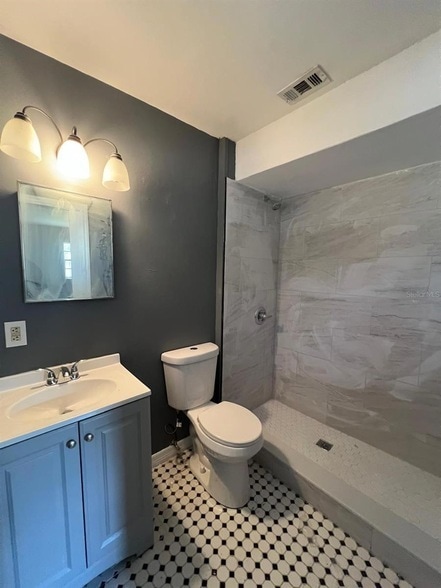 Building Photo - 300 83rd Ave N