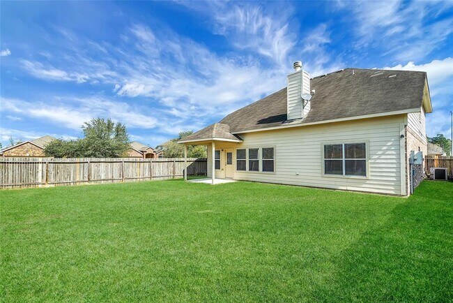Building Photo - 31723 Regal Park Ct