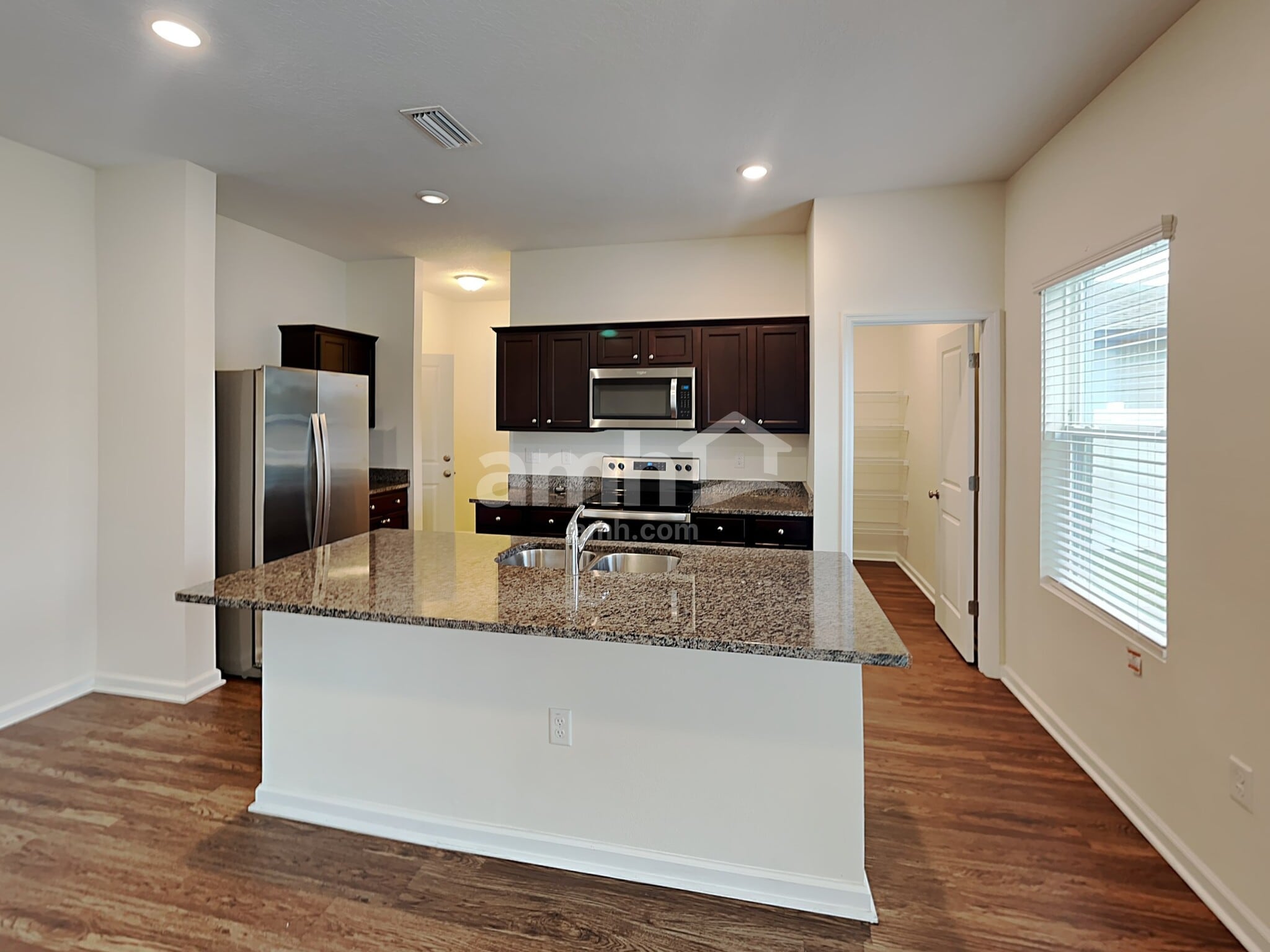 Building Photo - 8716 Layalie Way
