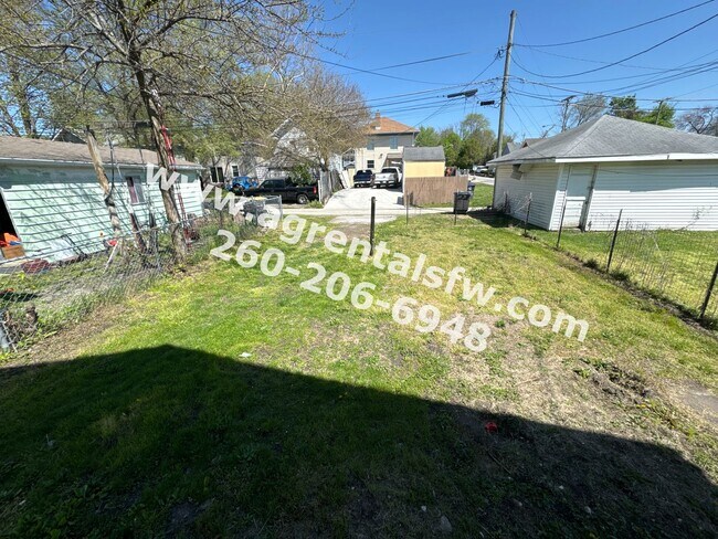 Building Photo - 3 bedroom house - Section 8 OK!