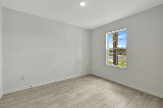 Building Photo - 4977 Armina Pl