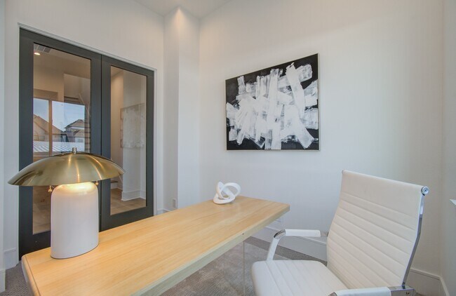 Building Photo - 1643 Bingle Rd