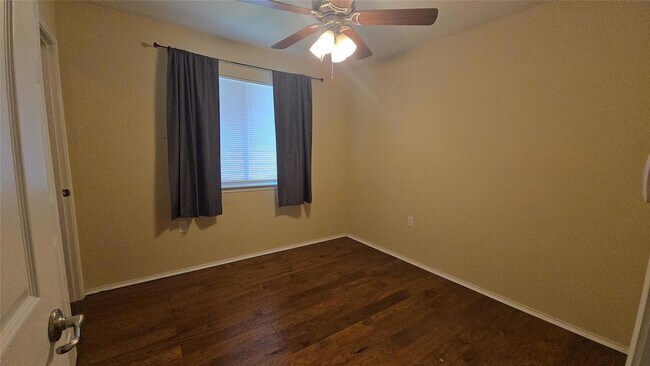 Building Photo - 1409 Coriander Dr