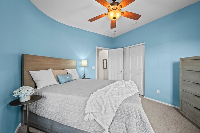 Building Photo - 16048 W Papago St