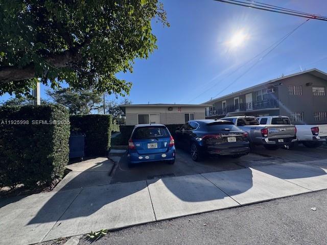 Building Photo - 900 SW 5th Ave