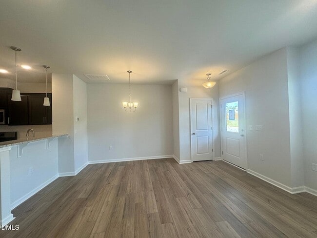 Building Photo - 431 Parker Sta Ave