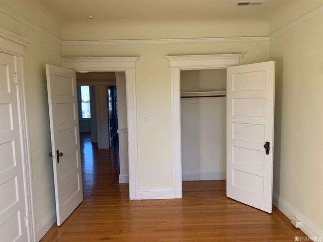 Building Photo - 238 8th Ave