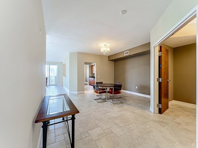 Building Photo - 110 Warsteiner Way