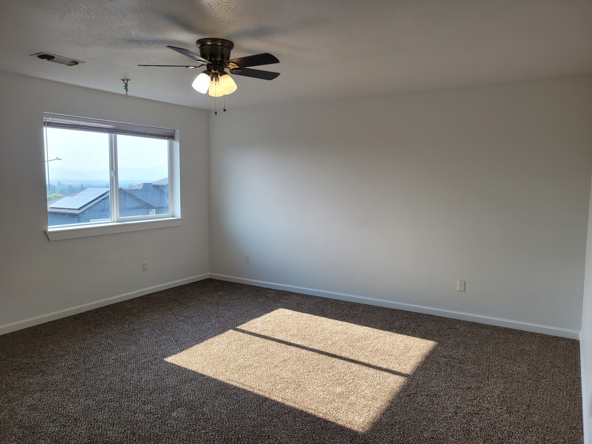 Building Photo - 2470 Herrington Way