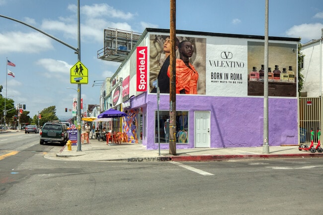 Building Photo - 700 N Spaulding Ave