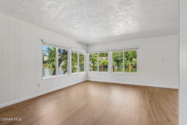 Building Photo - 29311 S Lake Shore Dr