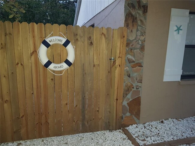 Building Photo - 311 58th Ave E