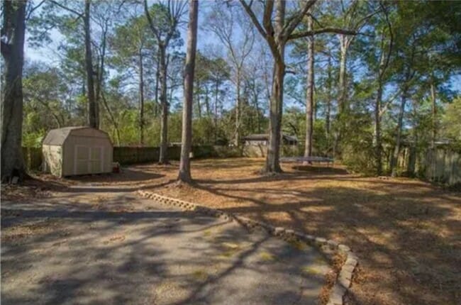 Building Photo - 4204 Maplewood Ct