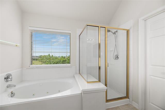 Building Photo - 9862 Red Cedar Dr