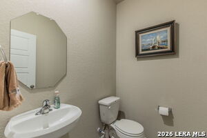 Building Photo - 7045 Vista Lp