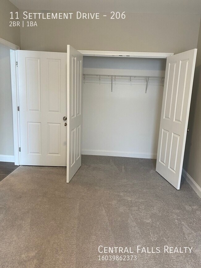 Building Photo - 11 Settlement Dr