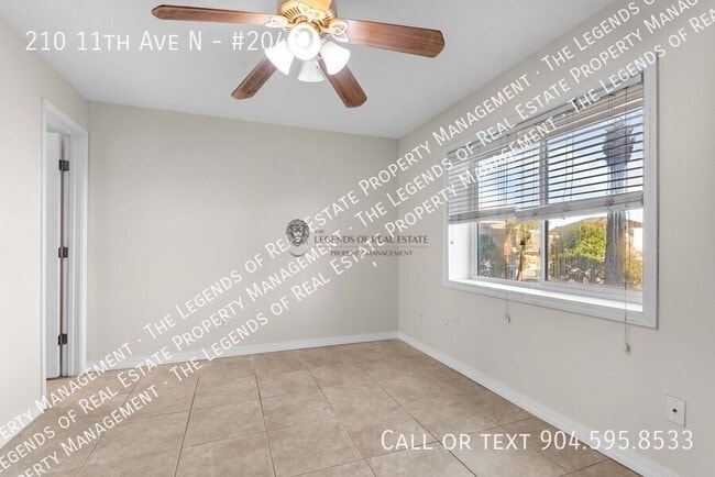 Building Photo - 210 11th Ave N