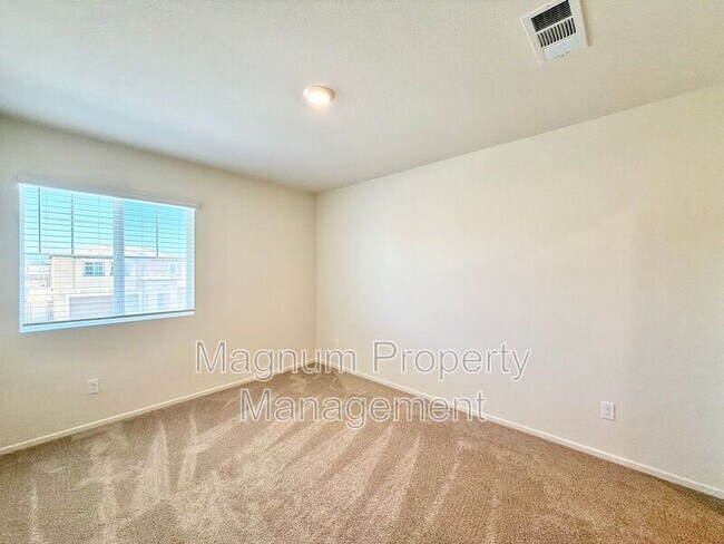 Building Photo - 31097 Water Beech Dr