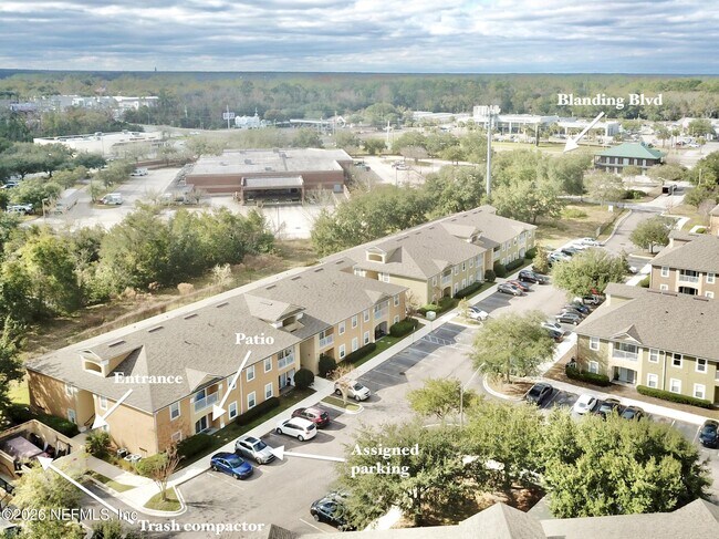 Building Photo - 6880 Skaff Ave